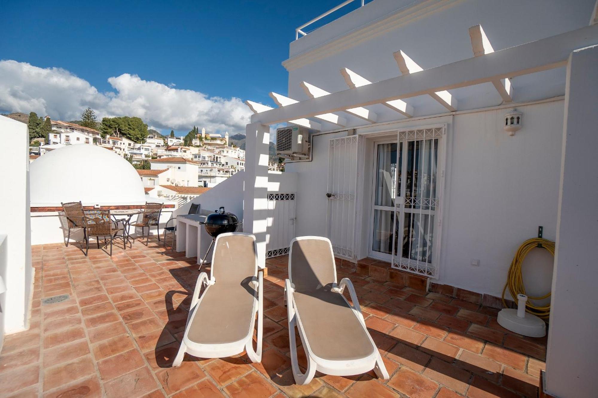 Residensol 13 Menyber Lejlighed Nerja Eksteriør billede