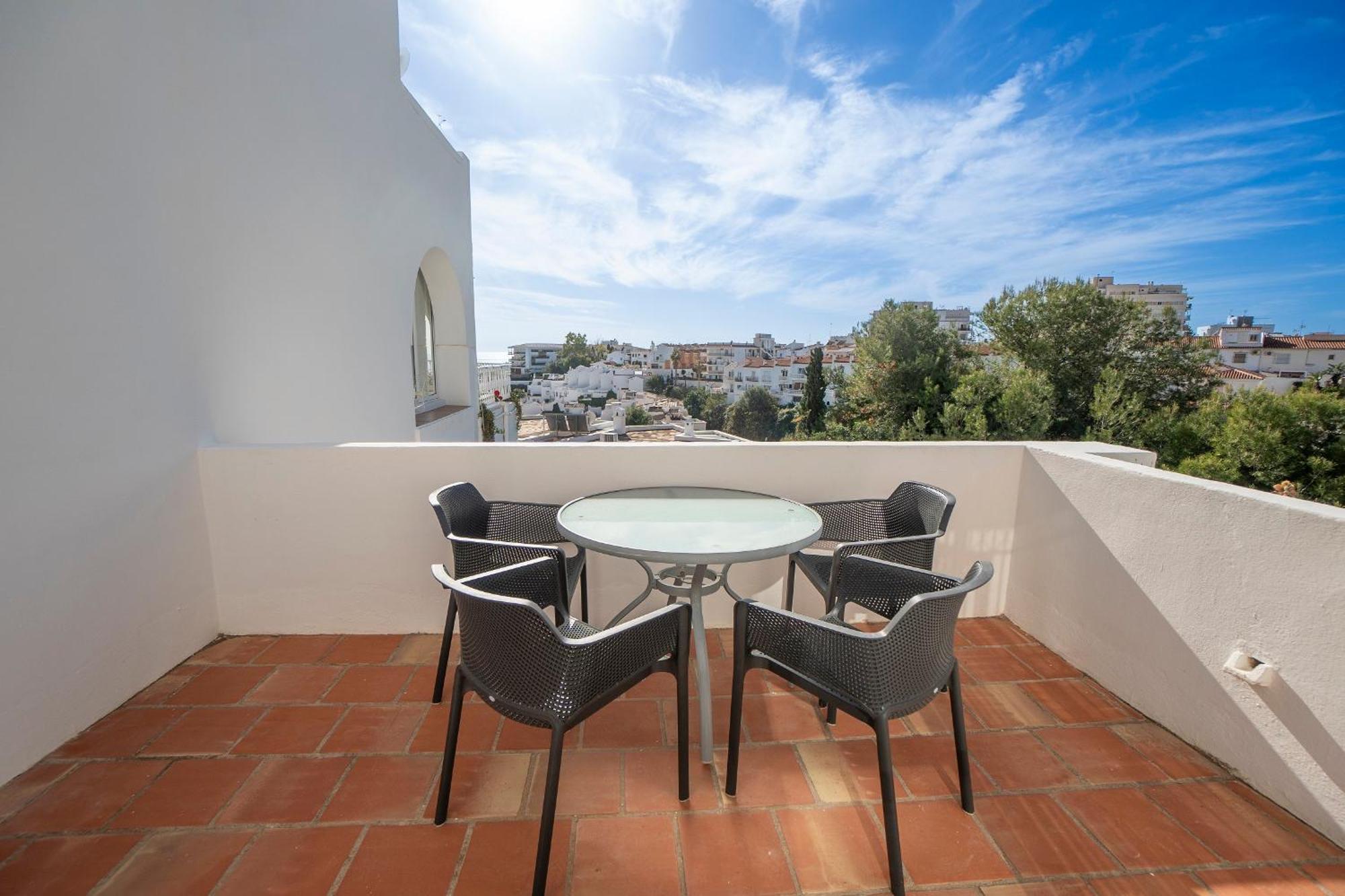 Residensol 13 Menyber Lejlighed Nerja Eksteriør billede